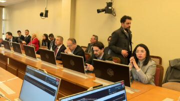 120826C08 IMÁGENES Y DECLARACIONES COMISIÓN POR EXMINISTRA STEINERT 01