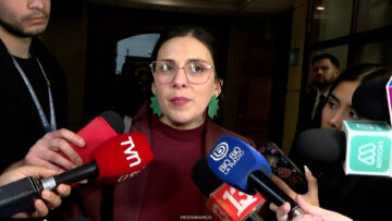 120826C10 DECLARACIONES SENADORA KAROL CARIOLA 01