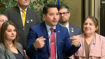 180826C02 DECLARACIONES JAVIER OLIVARES Y DIPUTADOS PDG 01