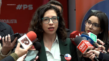 31082617 PRESIDENTA DEL FRENTE AMPLIO TRAS REUNIÓN 01