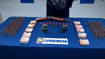 12092601 PDI POR INCAUTACIÓN DE GRANADAS Y ARMAS DE ALTO CALIBRE EN LOS VILOS 01