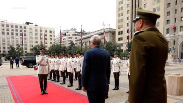26092601 HONORES PRESIDENTE KAST EN LA MONEDA 07