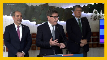 29092610 MINISTROS ENTREGAN DETALLES DEL PLAN CHILE DESPEGA DEST