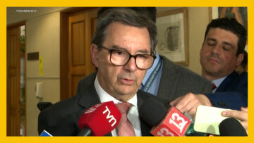 290926C11 DECLARACIONES MINISTTRO BARROS DEST