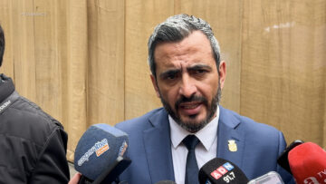 02102608 DECLARACIONES ALCALDE CHRISTOPHER WHITE 05