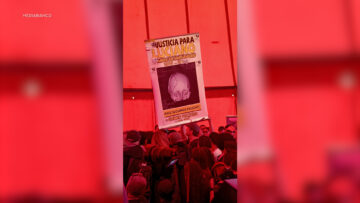 04102610 PROTESTA EN CHARLA DE EX PRESIDENTE BORIC 01