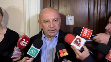 08102611 DECLARACIONES SENADOR CASTRO 01