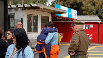 111026RAN03 APOYO ACCESO MINA EL TENIENTE TRAS ALUD 01