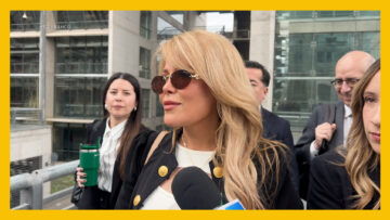 19102604 LLEGADA KATHY BARRIGA AL CENTRO DE JUSTICIA 07