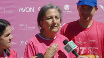 25102604 CORRIDA POR LA LUCHA CONTRA EL CÁNCER DE MAMAS 01