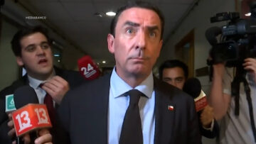 271026C09 SALIDA MINISTRO RABAT 05