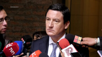 29102607 DECLARACIONES SENADOR ARTURO SQUELLA 01